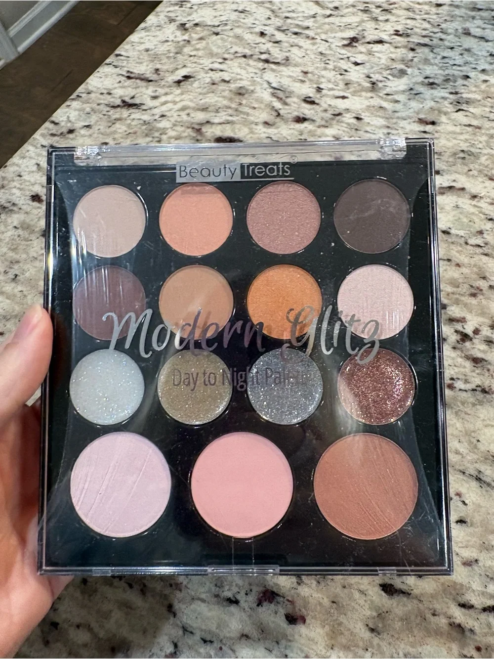 Modern Glitz Day to Night Eyeshadow Palette - Pink & Peach Shades